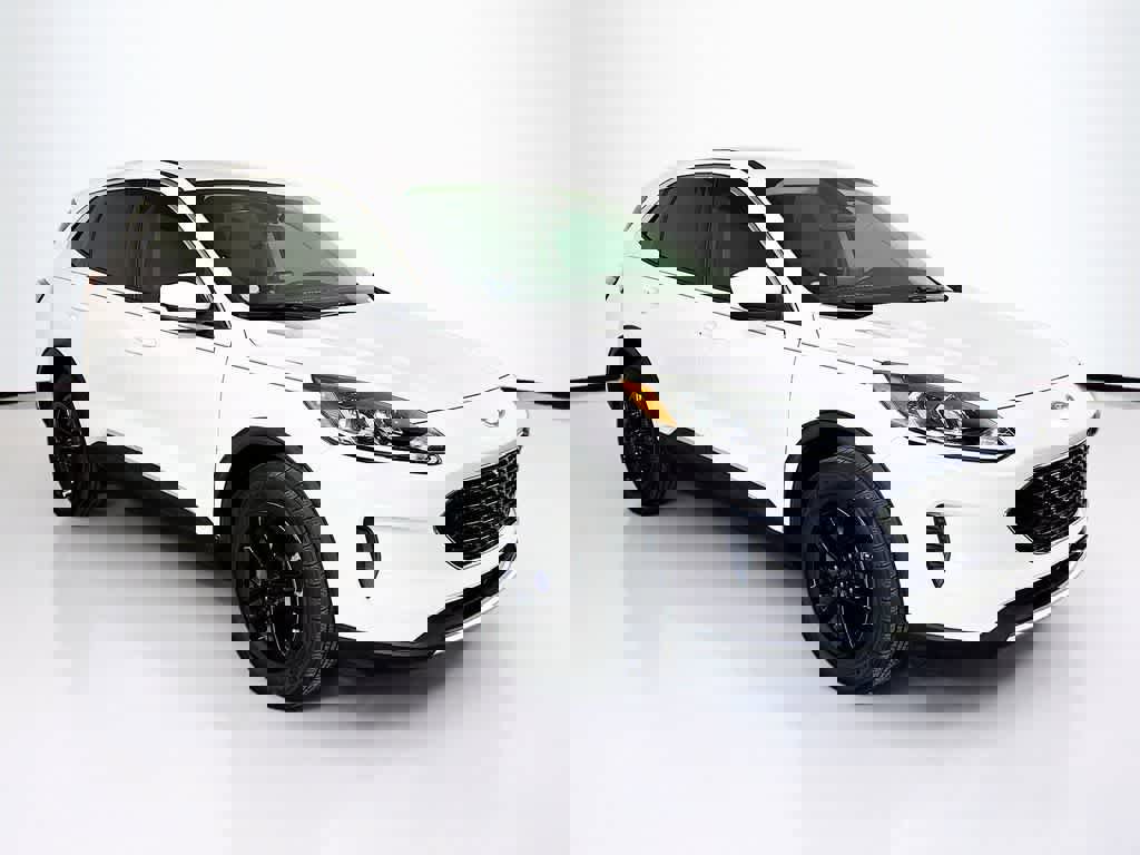 Certified 2020 Ford Escape SE image 23