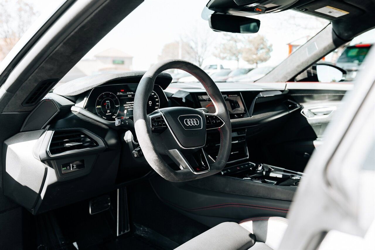 Used 2022 Audi RS e-tron GT w/ Year 1 Package image 22