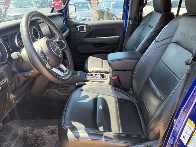 Used 2018 Jeep Wrangler Unlimited Sahara AWD/4WD image 4