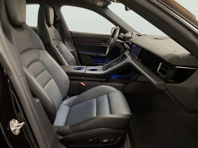 Used 2021 Porsche Taycan RWD image 41