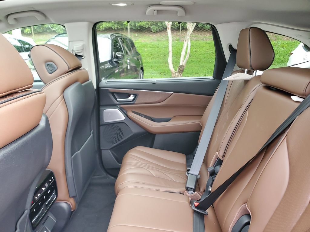 New 2026 Acura MDX w/ Advance Package AWD/4WD image 7