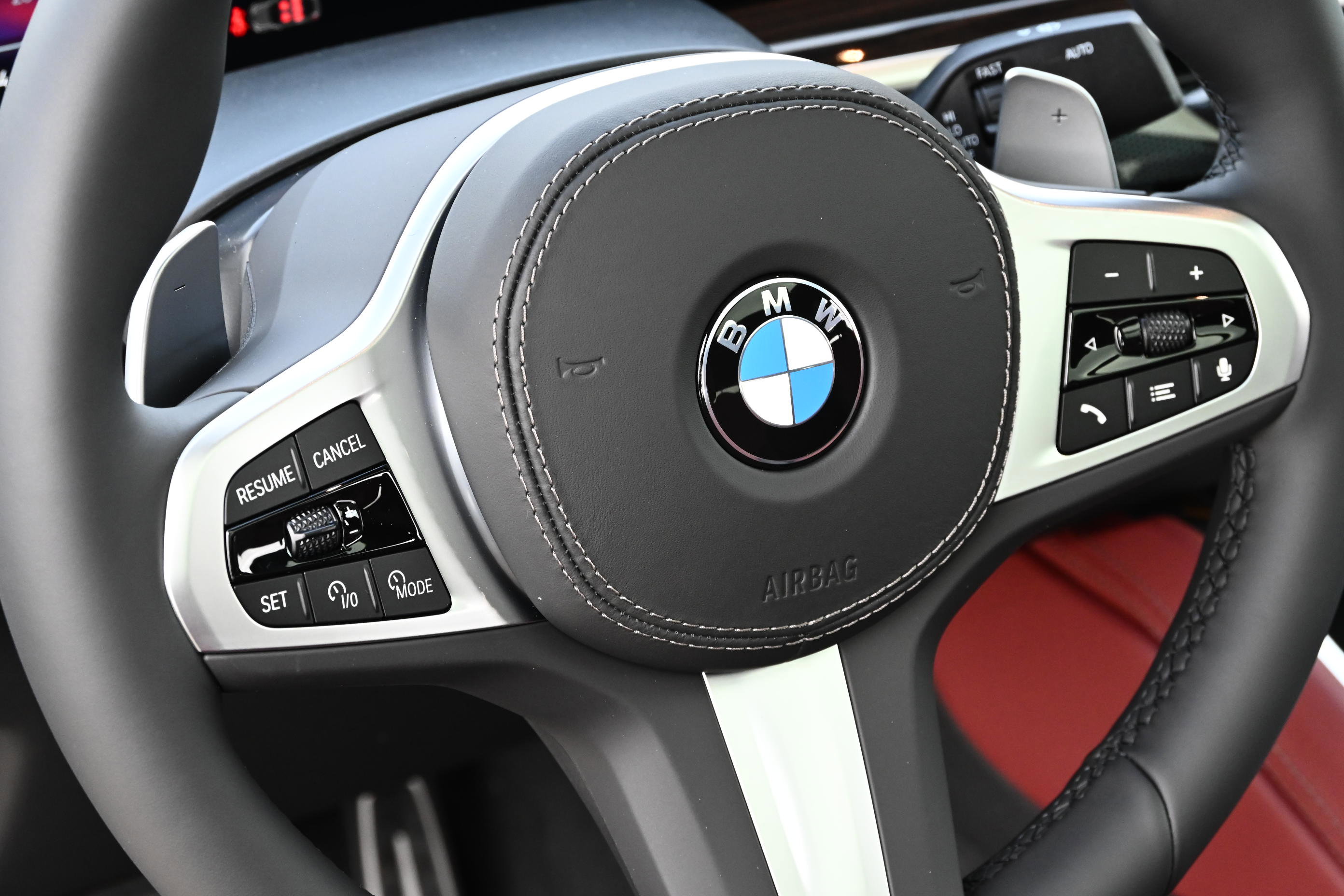 New 2026 BMW X6 xDrive40i w/ Premium Package image 21