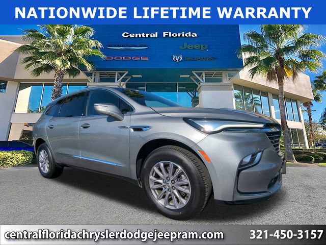 Used 2024 Buick Enclave Premium image 1