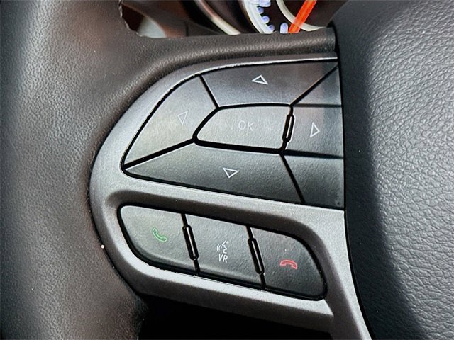 Used 2022 Jeep Cherokee Limited image 35