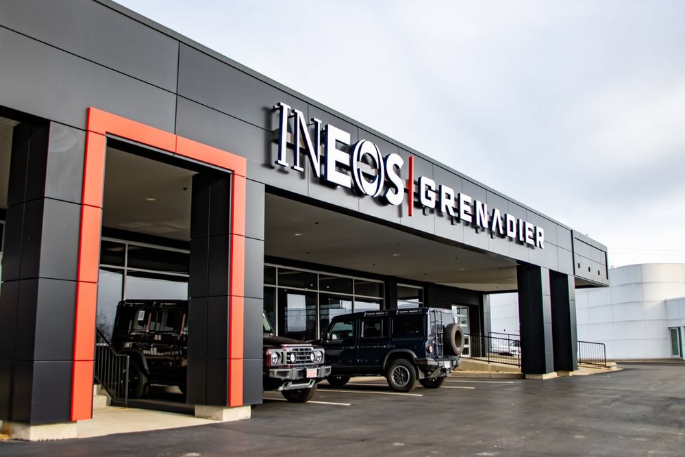 Used 2024 INEOS Grenadier Station Wagon AWD/4WD image 25