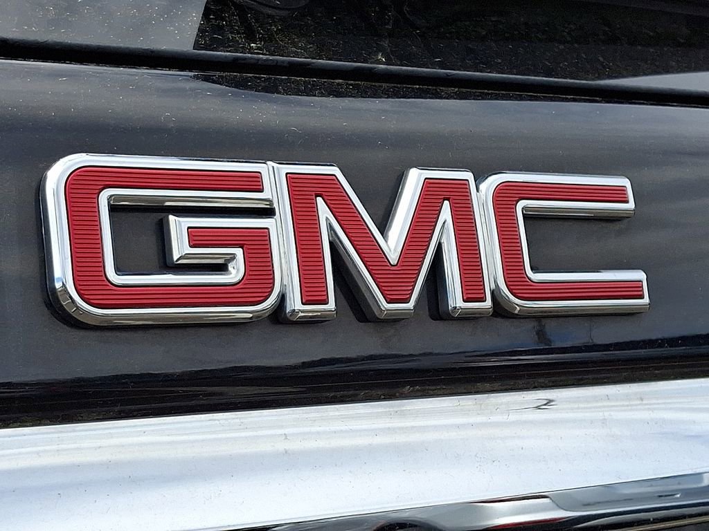 Certified 2021 GMC Terrain SLT w/ Infotainment Package II image 6