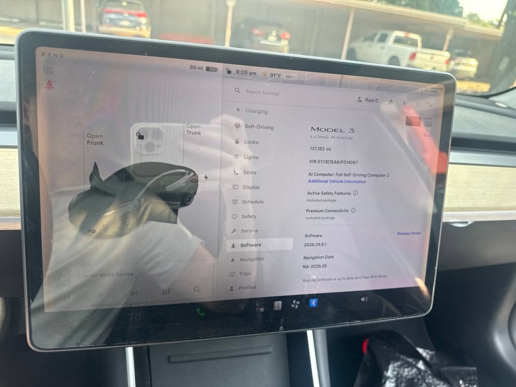 Used 2018 Tesla Model 3 Long Range RWD image 9