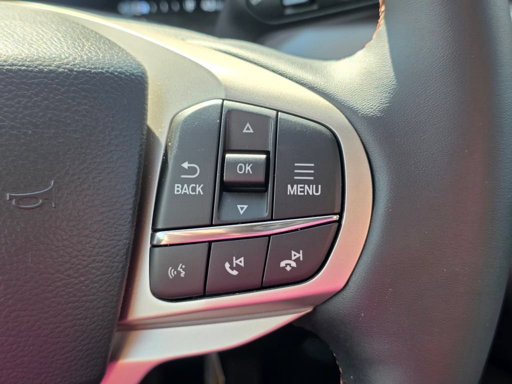 New 2025 Ford Explorer Active AWD/4WD image 36