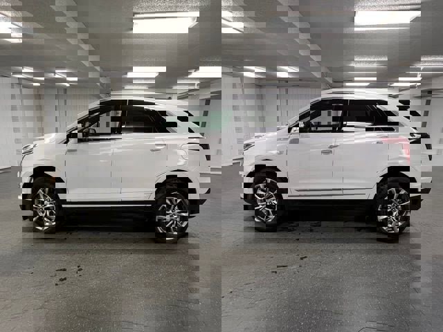 Certified 2023 Cadillac XT5 Premium Luxury image 2
