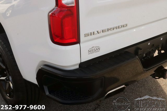 Used 2020 Chevrolet Silverado 1500 LT Trail Boss w/ Bed Protection Package image 10