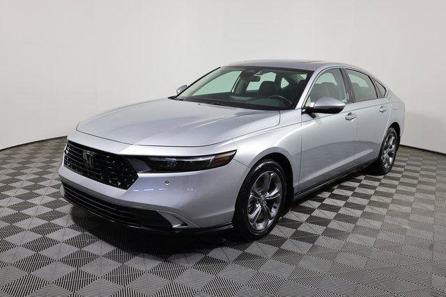 Used 2024 Honda Accord EX-L image 1