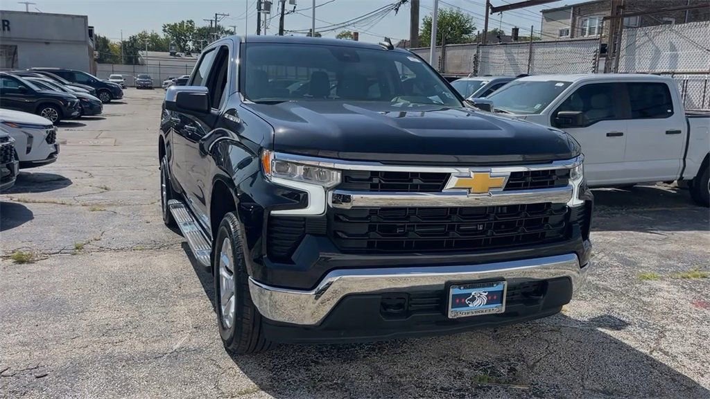 Used 2022 Chevrolet Silverado 1500 LT image 29