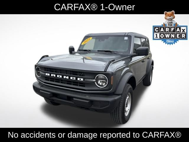 Used 2025 Ford Bronco 4-Door image 2