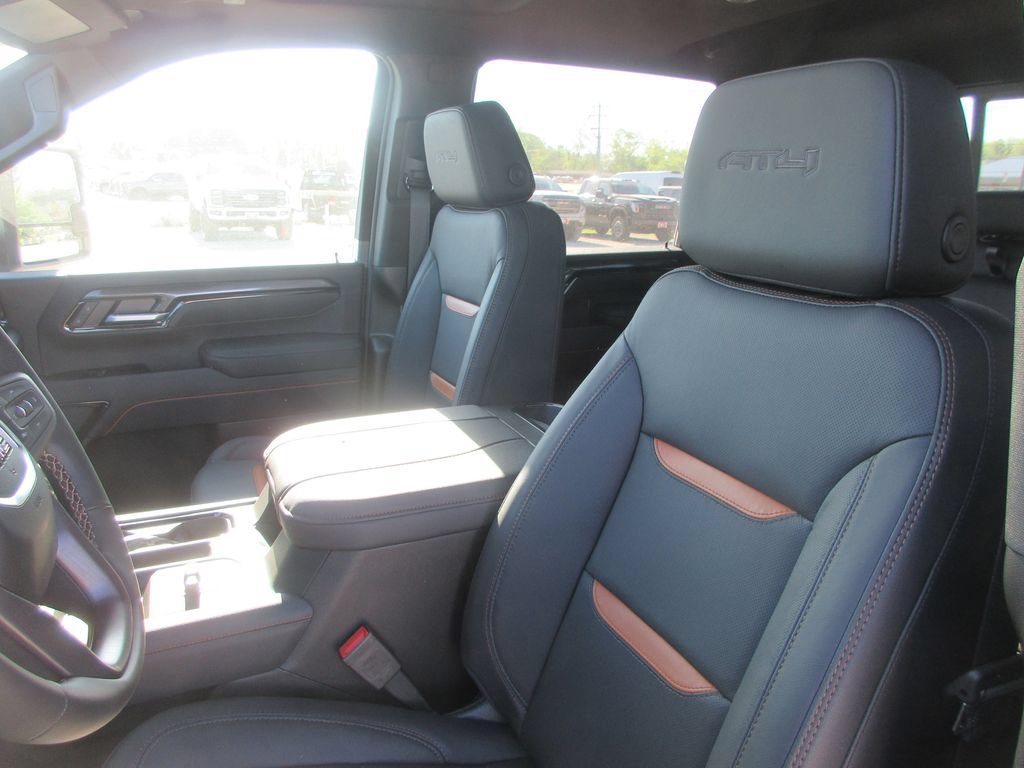 New 2026 GMC Sierra 2500 AT4 w/ AT4 Premium Plus Package AWD/4WD image 14
