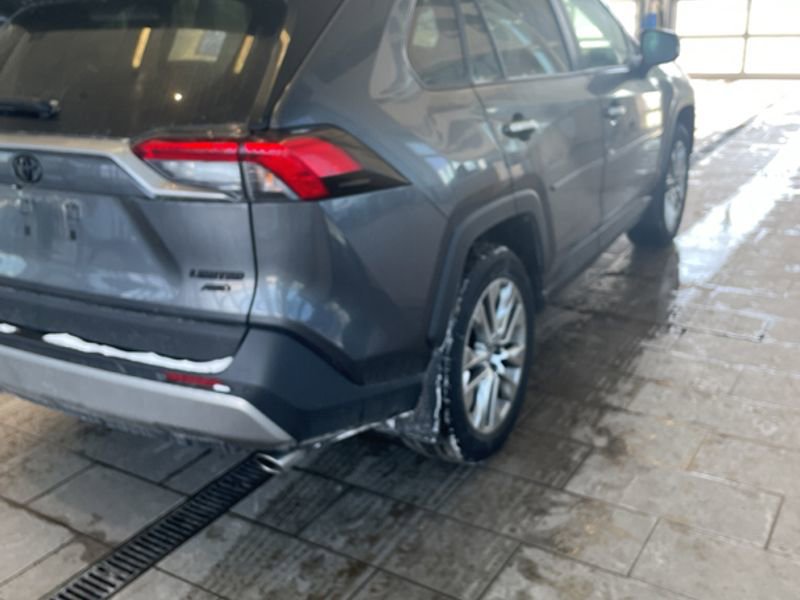 Used 2022 Toyota RAV4 Limited w/ Limited Grade Weather Package image 6