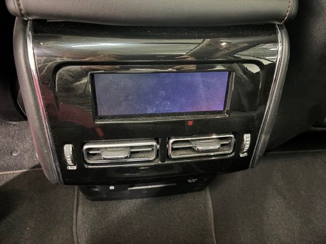 Used 2024 Lincoln Aviator Reserve AWD/4WD image 11