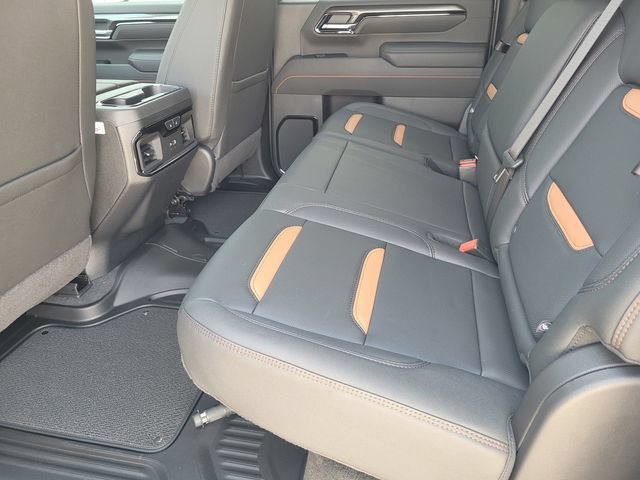 New 2026 GMC Sierra 2500 AT4 w/ AT4 Premium Plus Package AWD/4WD image 11