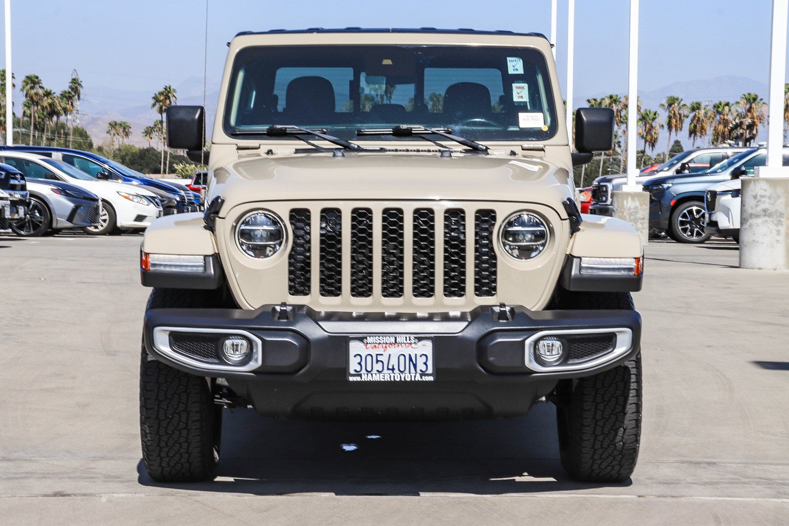 Used 2022 Jeep Gladiator Sport AWD/4WD image 7