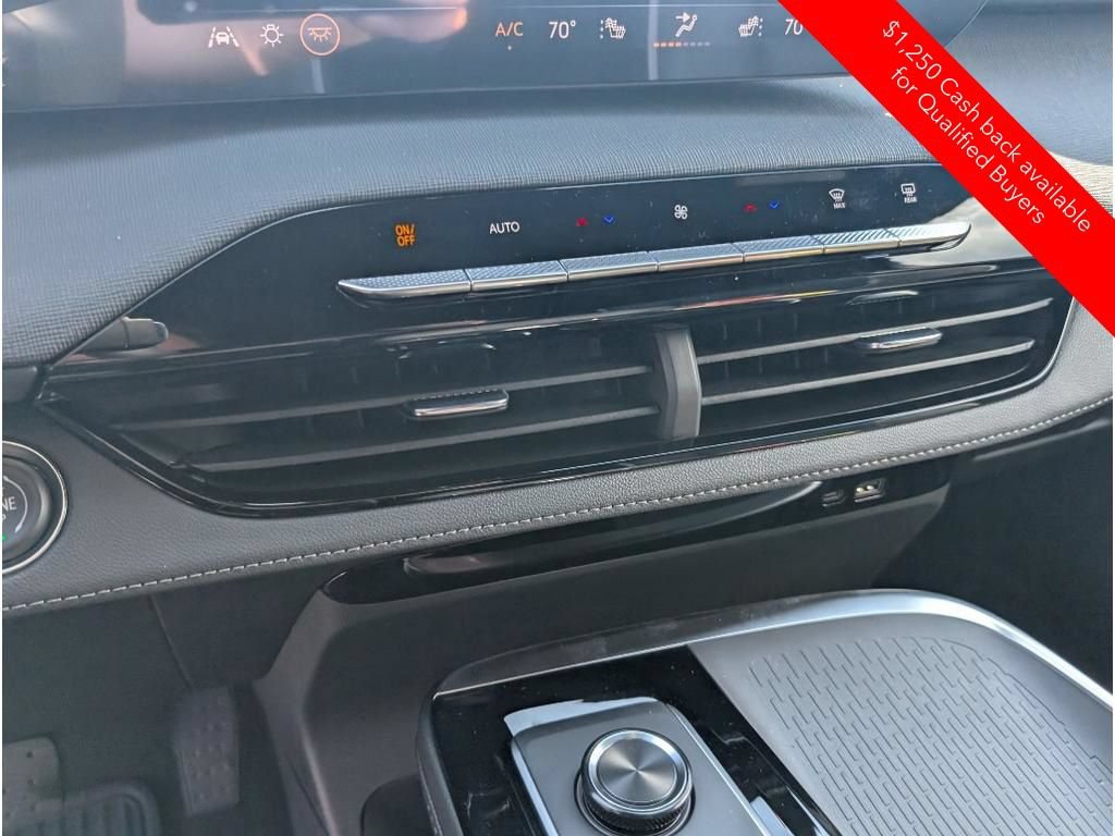 New 2026 Buick Enclave Sport Touring w/ Power Package FWD image 26