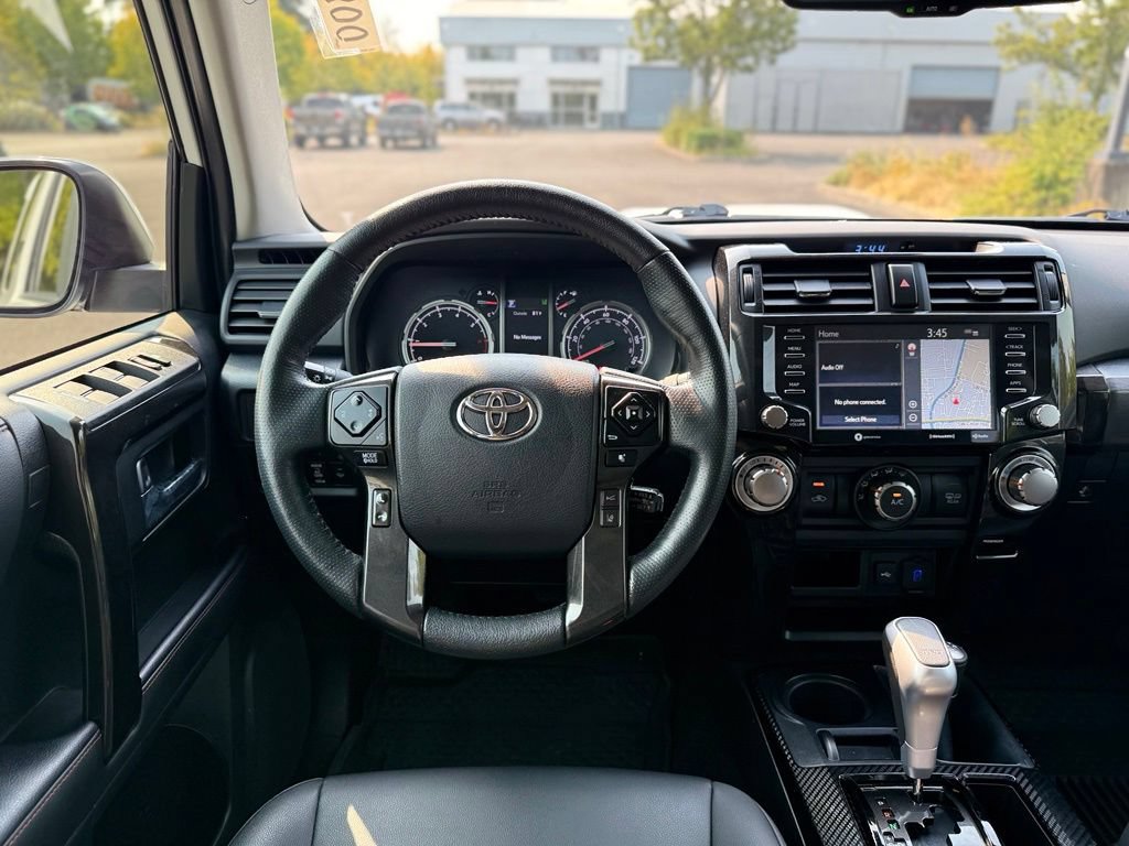 Used 2023 Toyota 4Runner TRD Off-Road Premium w/ Moonroof Package AWD/4WD image 24