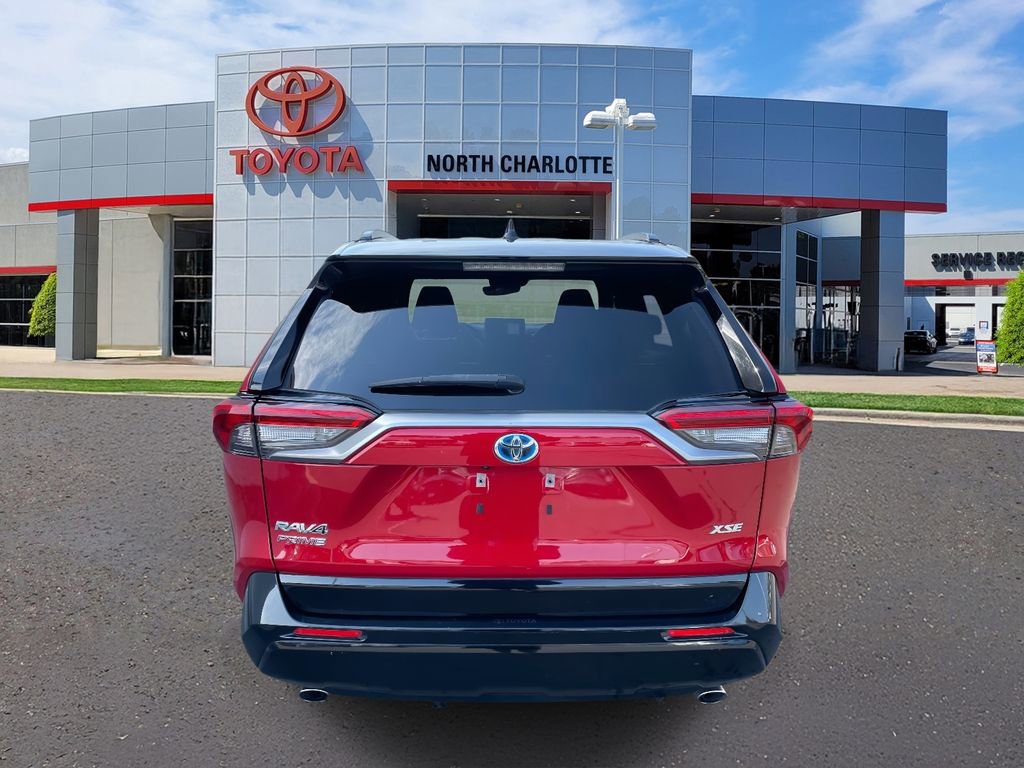 Used 2021 Toyota RAV4 XSE w/ Weather Package image 9