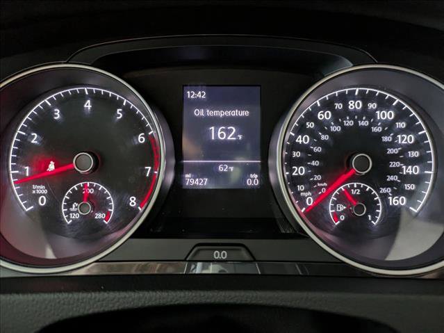 Used 2019 Volkswagen Golf S image 11