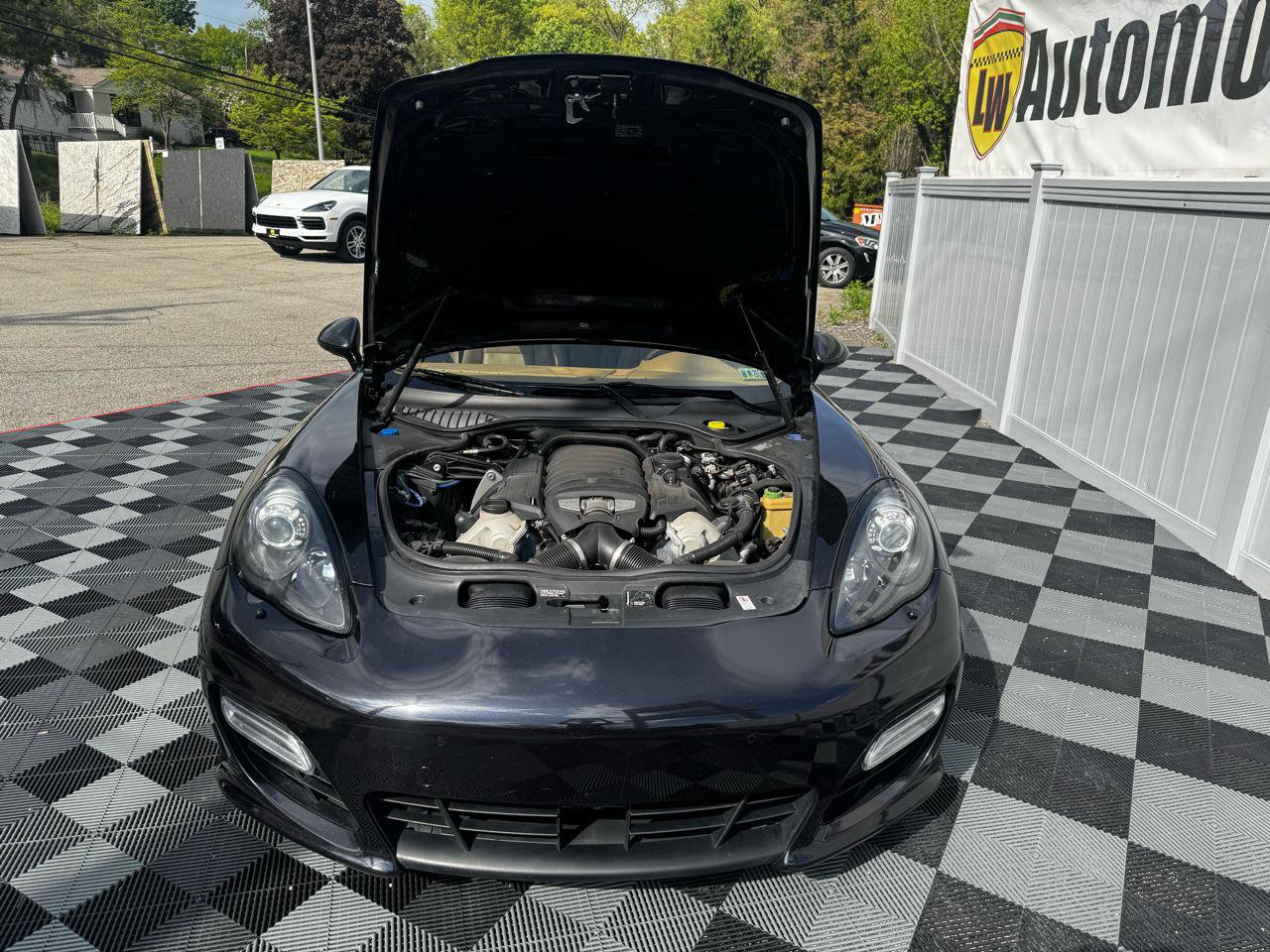 Used 2013 Porsche Panamera GTS AWD/4WD image 34