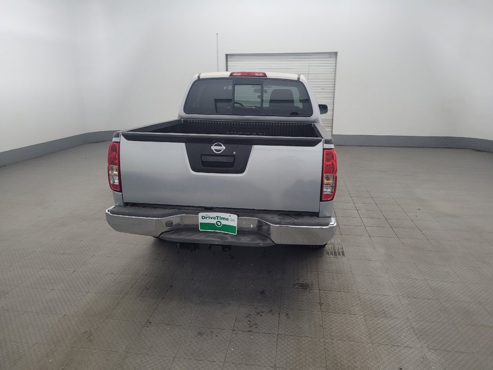 Used 2016 Nissan Frontier SV AWD/4WD image 7