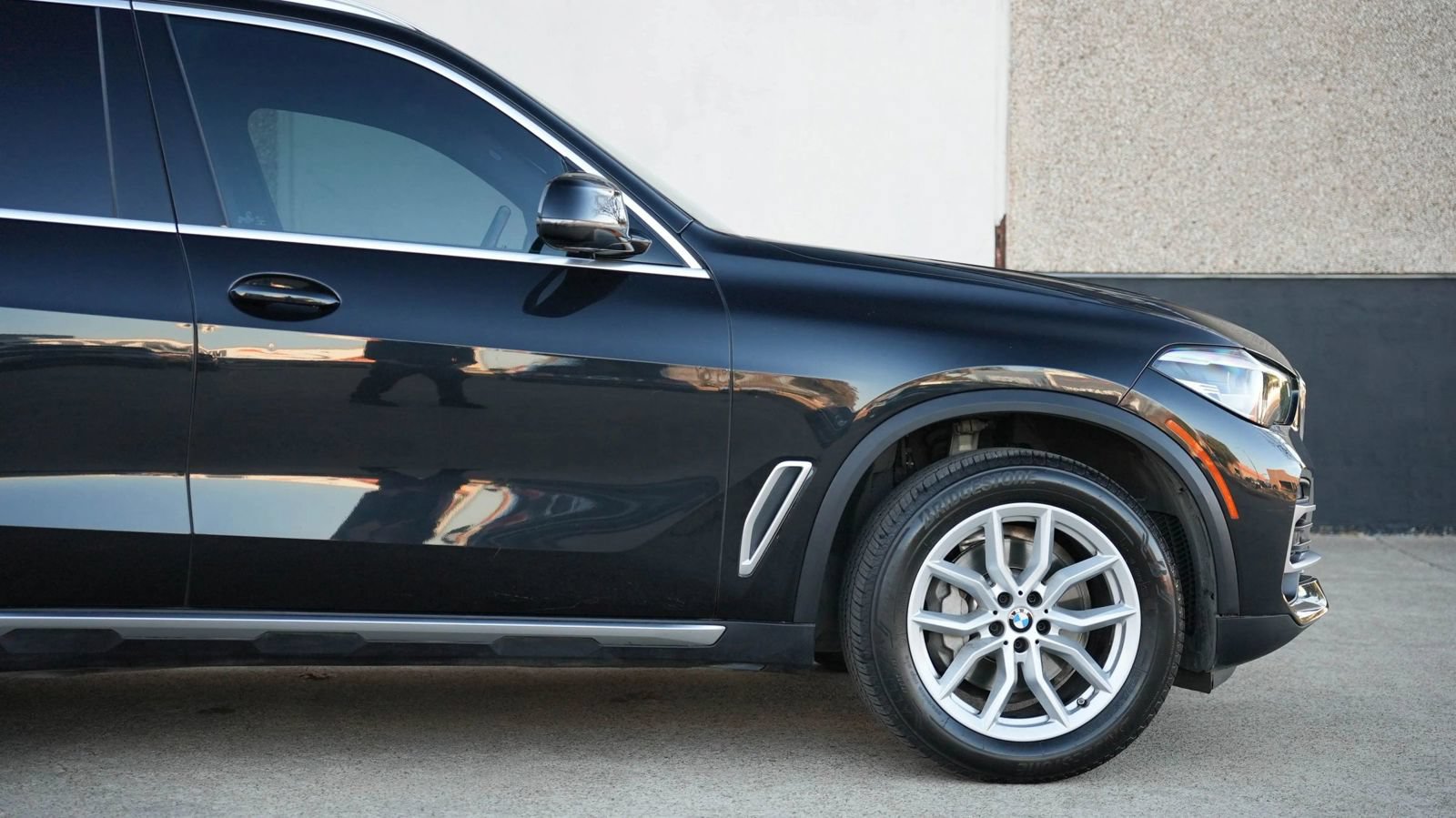 Used 2019 BMW X5 xDrive40i w/ Convenience Package AWD/4WD image 7