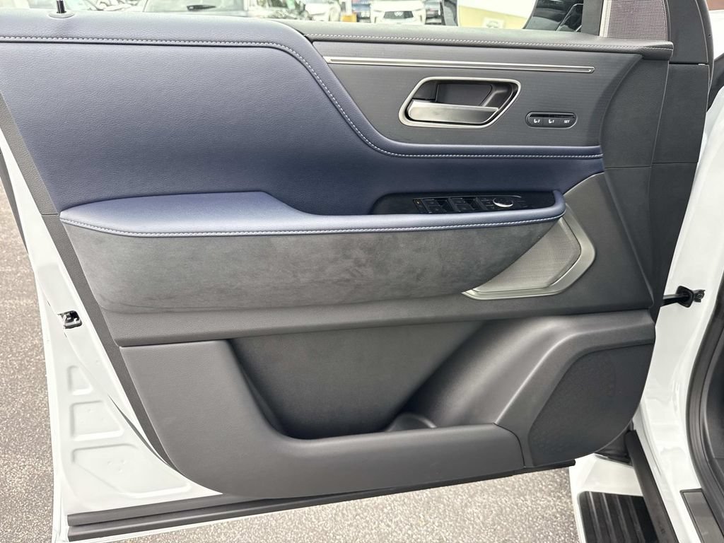 New 2027 INFINITI QX80 Sensory AWD/4WD image 14