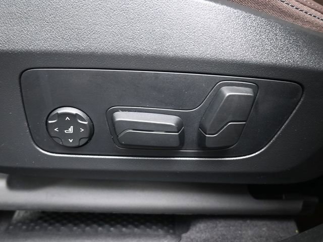 Used 2025 BMW X2 xDrive28i image 31