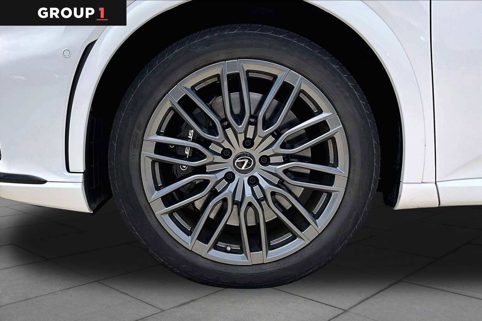 Used 2023 Lexus RX 500h F Sport w/ Accessory Package (Z1) image 10