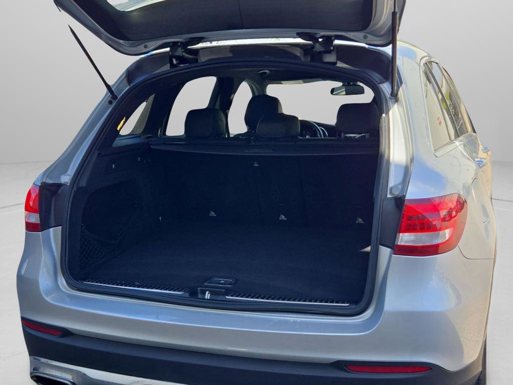 Used 2019 Mercedes-Benz GLC 300 image 22