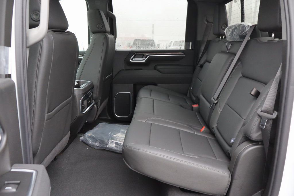 New 2026 Chevrolet Silverado 3500 LTZ w/ LTZ Convenience Package image 20