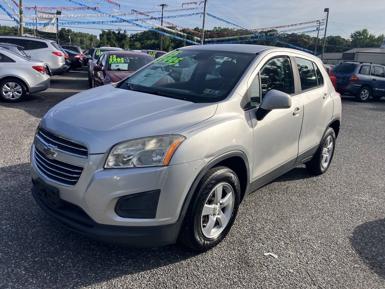 Used 2015 Chevrolet Trax LS w/ LPO, Cargo Package AWD/4WD image 3