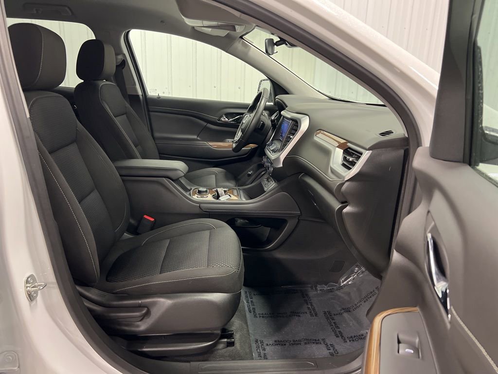 Certified 2023 GMC Acadia SLE w/ Driver Convenience Package AWD/4WD image 9