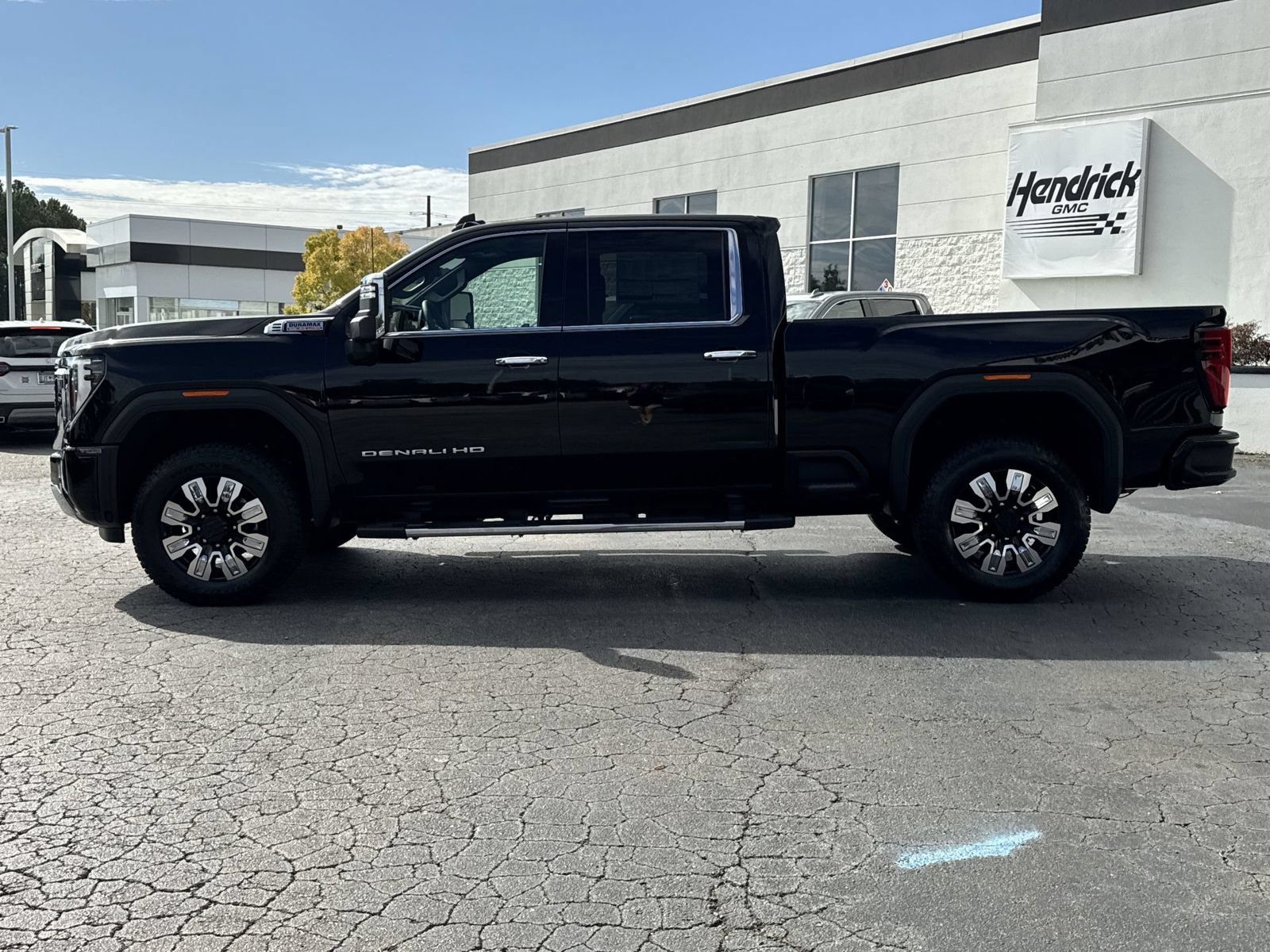 Used 2026 GMC Sierra 2500 Denali w/ Technology Package AWD/4WD image 7