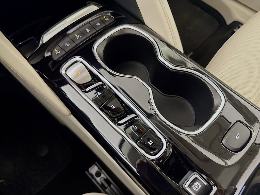 Used 2023 Buick Envision Avenir image 21