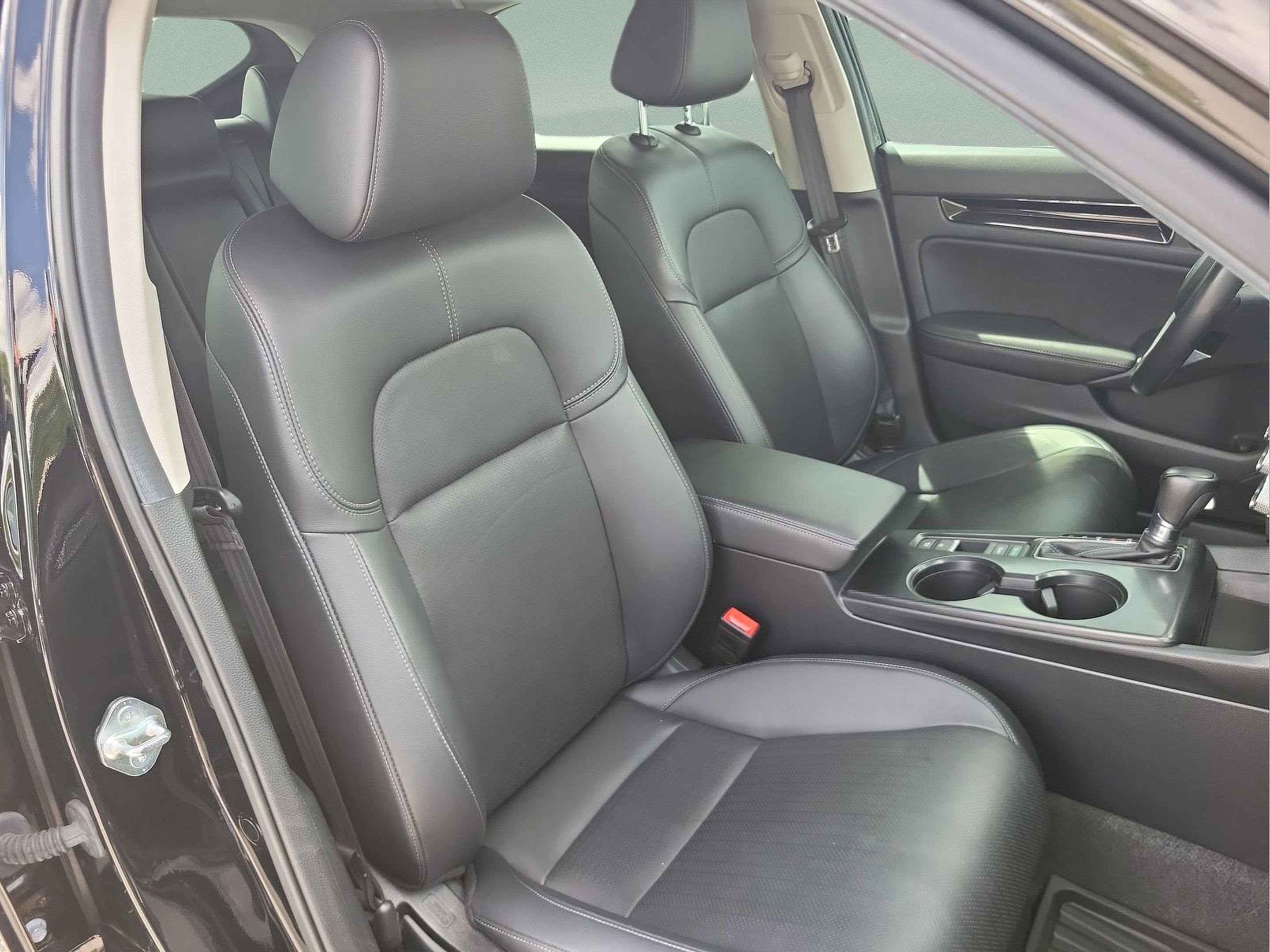 Certified 2024 Honda Civic EX-L image 19