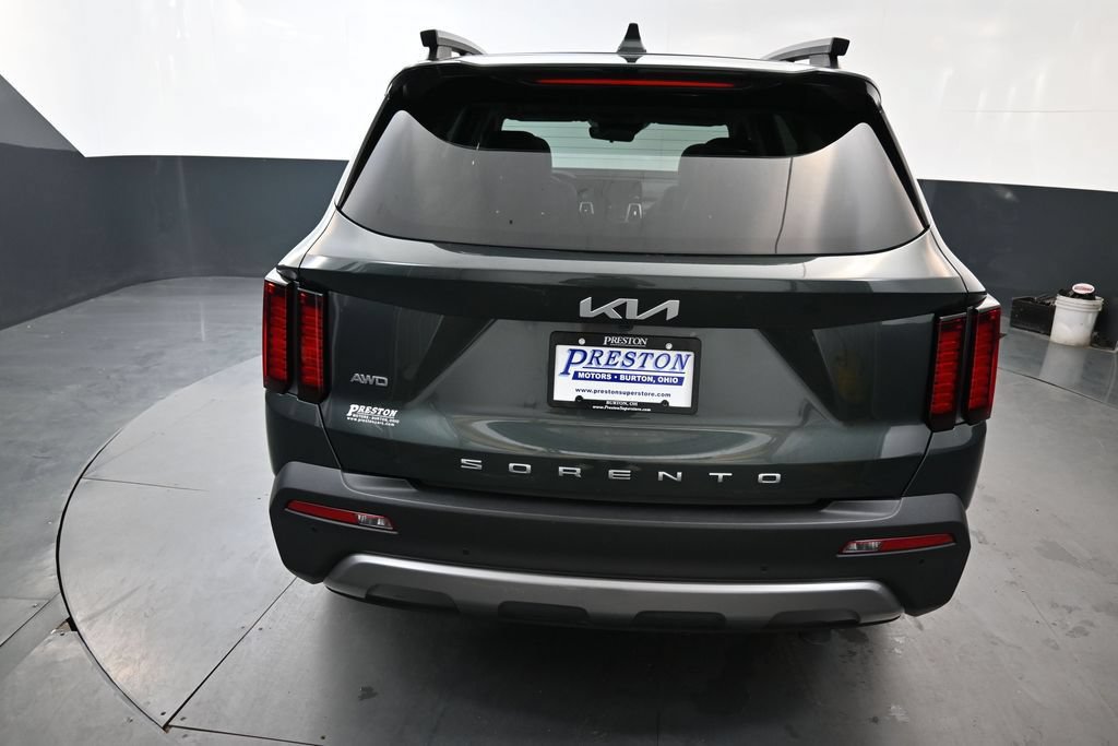Certified 2022 Kia Sorento X-Line EX AWD/4WD image 8