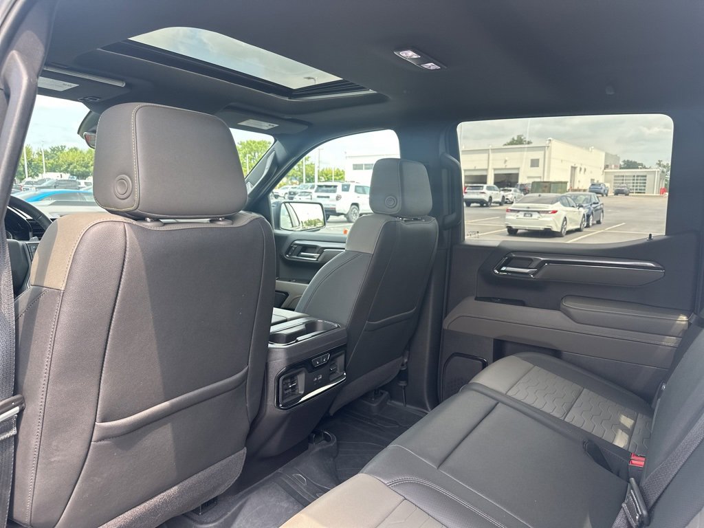 Used 2024 Chevrolet Silverado 1500 ZR2 w/ Technology Package image 32