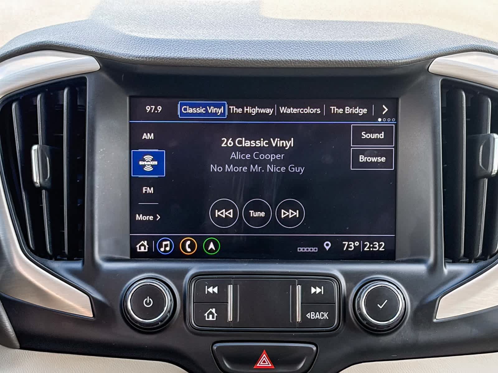 Used 2020 GMC Terrain Denali w/ Denali Premium Package FWD image 13