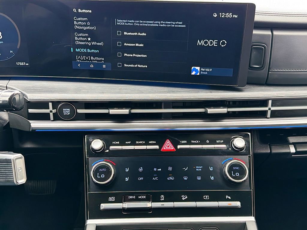 Used 2025 Hyundai Santa Fe Limited image 29