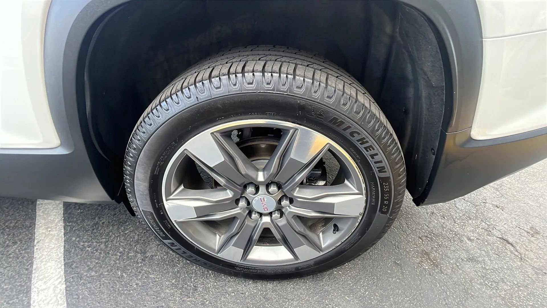 Used 2019 GMC Acadia SLT image 22