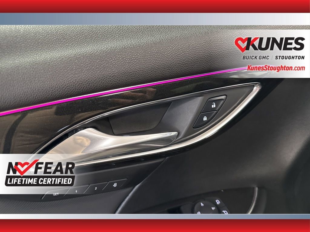 Used 2024 Buick Envision Preferred image 20