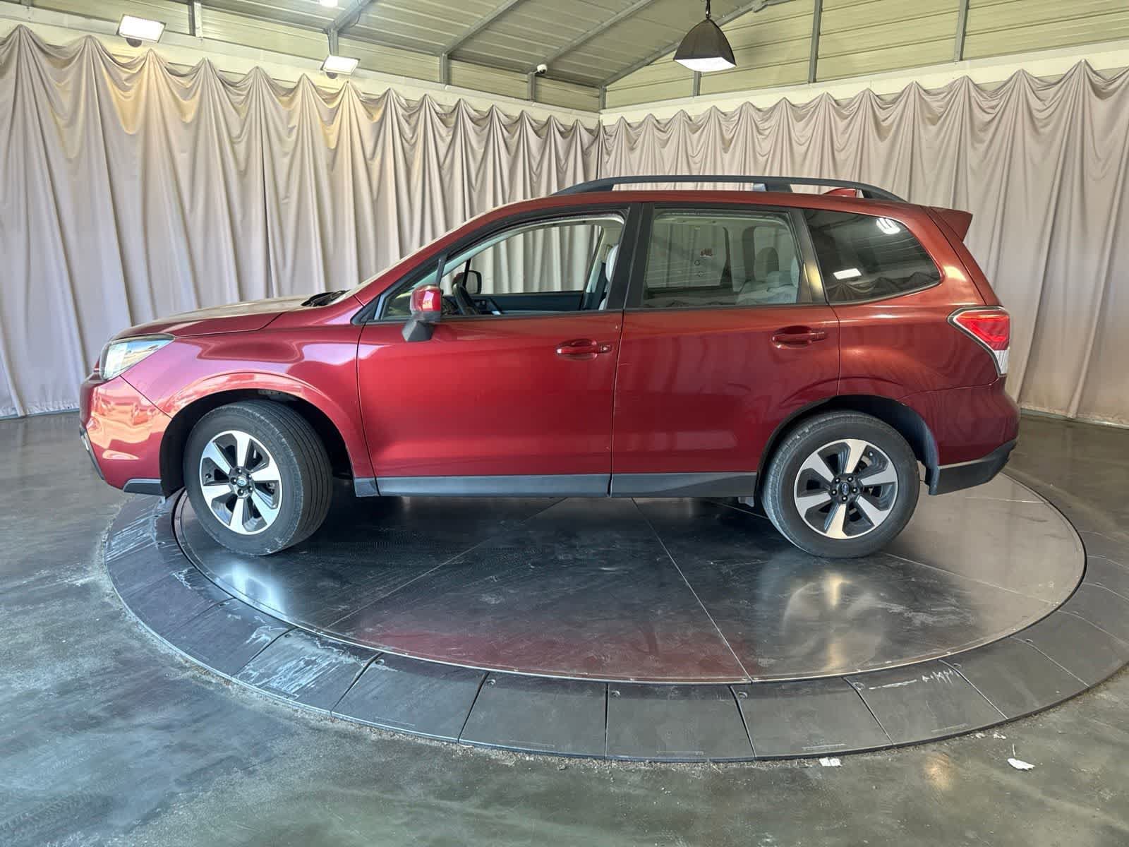 Used 2017 Subaru Forester 2.5i Premium AWD/4WD image 7