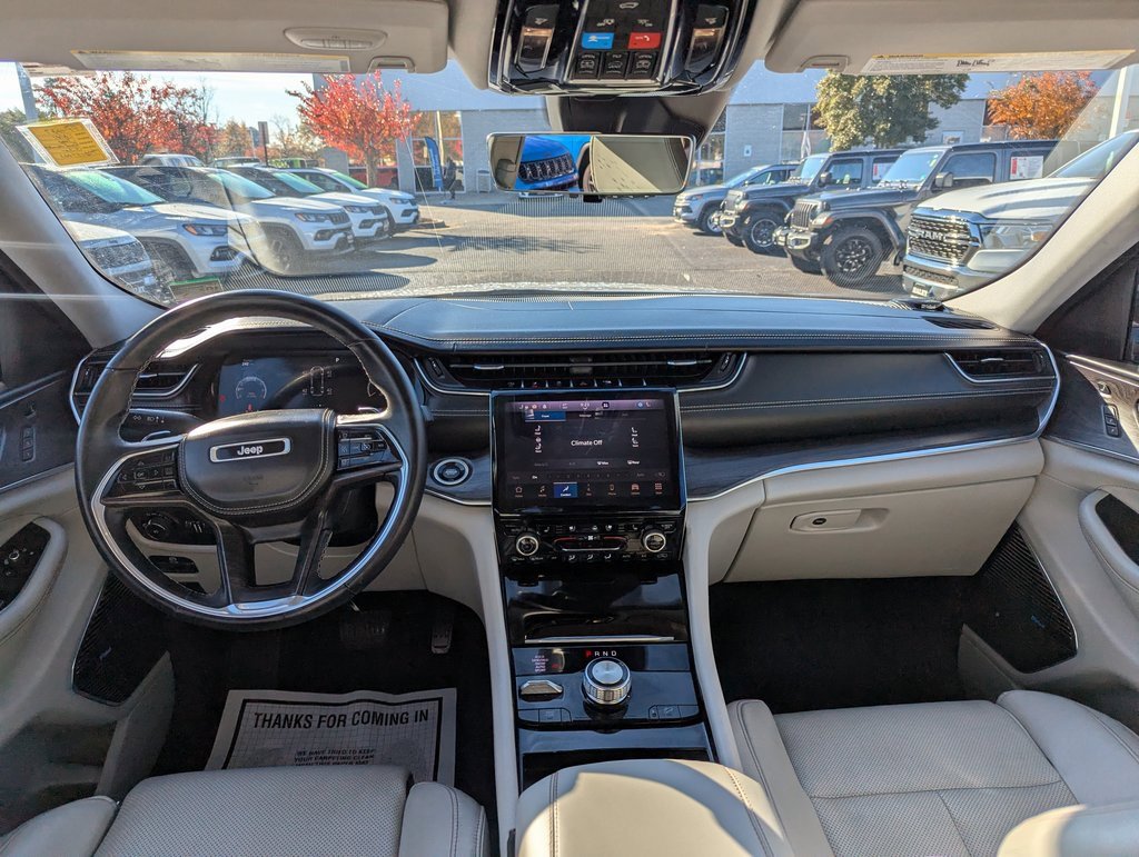 Used 2021 Jeep Grand Cherokee L Overland w/ Luxury Tech Group IV image 10