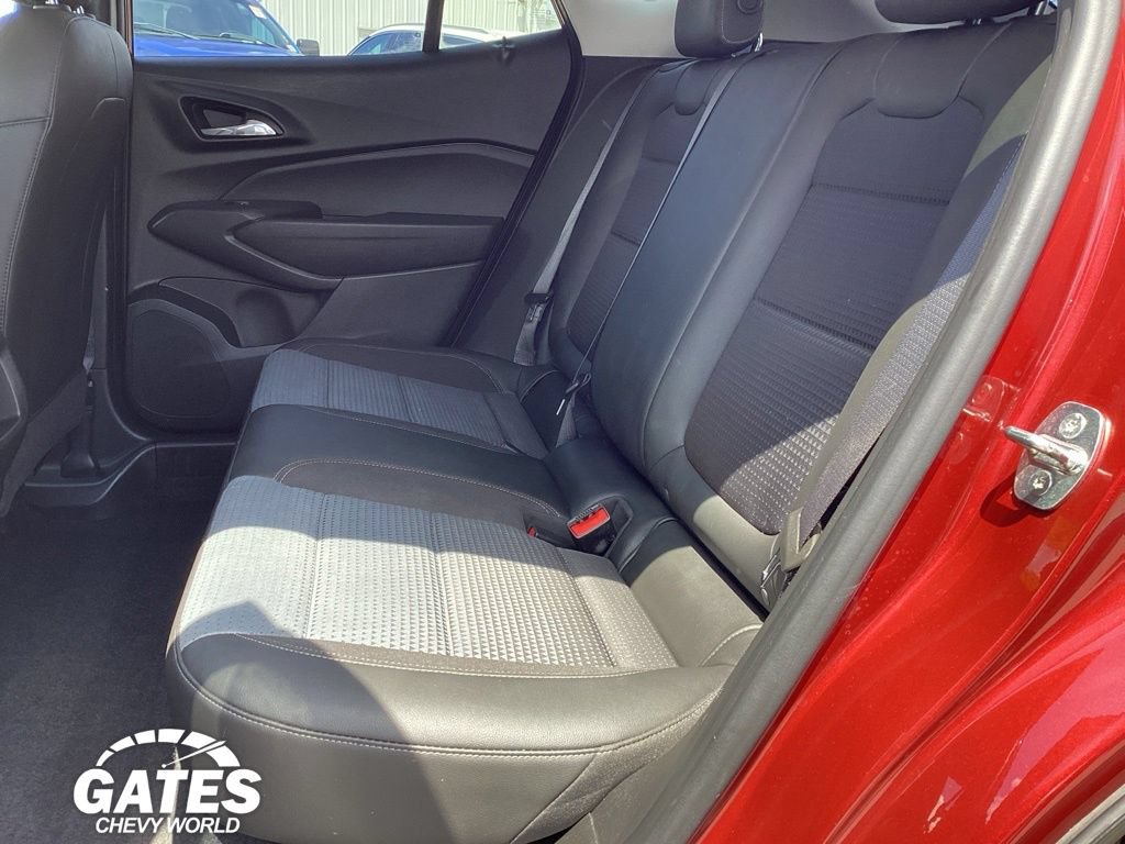 Used 2024 Chevrolet Trax LT w/ Driver Confidence Package FWD image 14