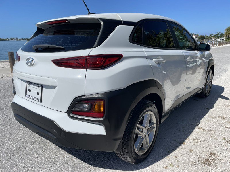 Used 2021 Hyundai Kona SE FWD image 6