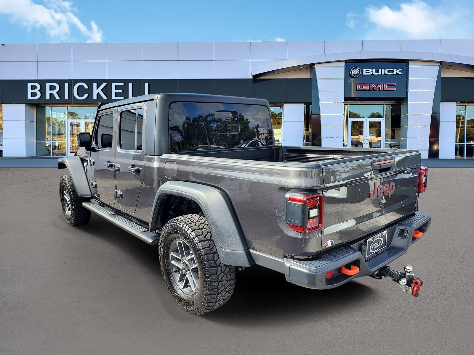 Used 2024 Jeep Gladiator Mojave w/ Safety Group image 4